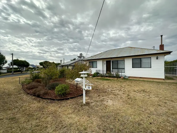 18 Bligh Street, Cooma NSW 2630