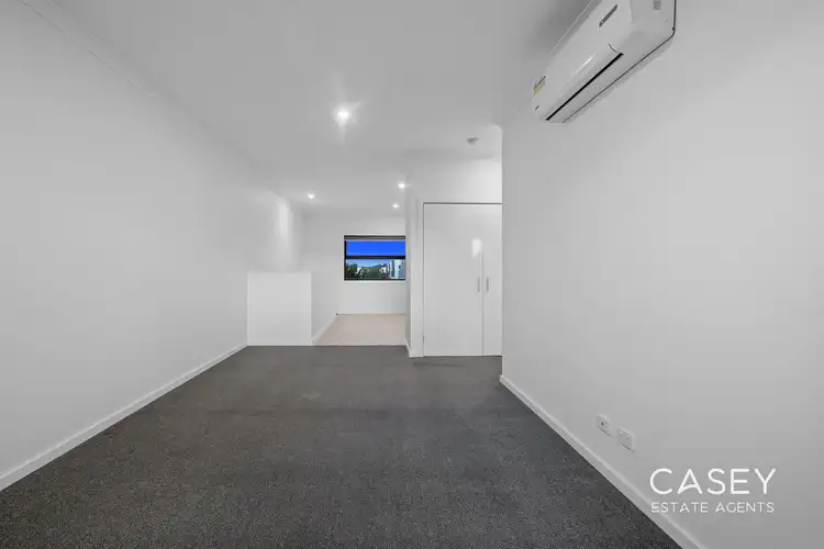 Fourth view of Homely townhouse listing, 3 Nugget Way, Cranbourne East VIC 3977