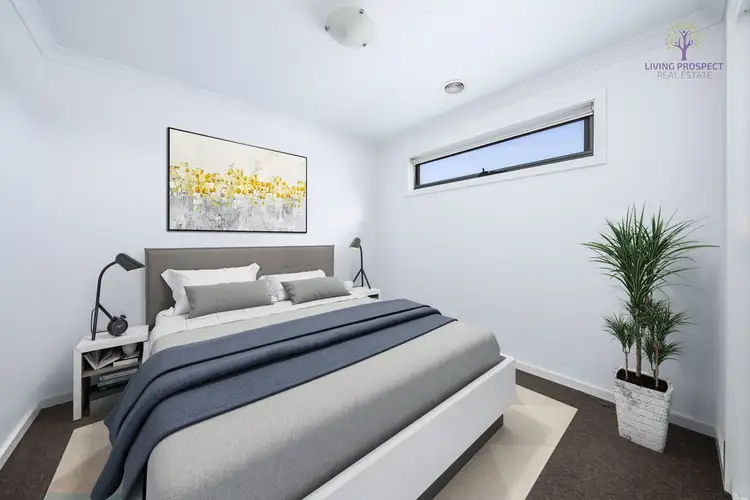 Second view of Homely house listing, 31 Loretta Boulevard, Tarneit VIC 3029
