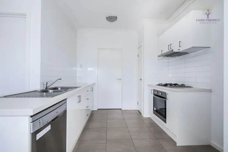 Fourth view of Homely house listing, 31 Loretta Boulevard, Tarneit VIC 3029