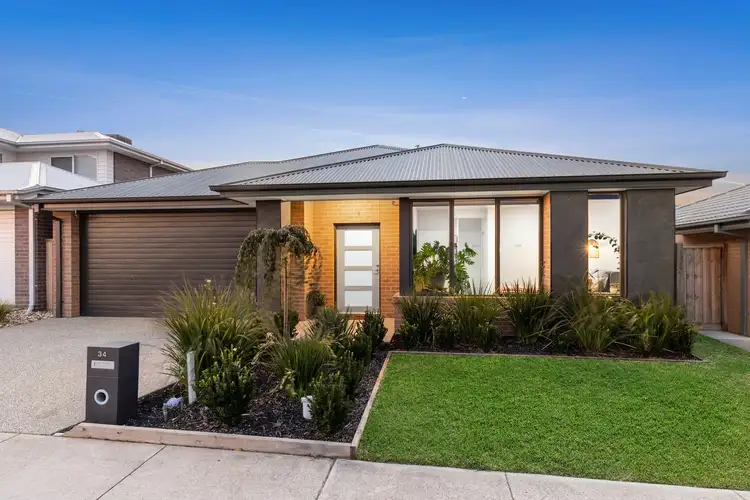 34 Roosevelt Road, Mount Duneed VIC 3217