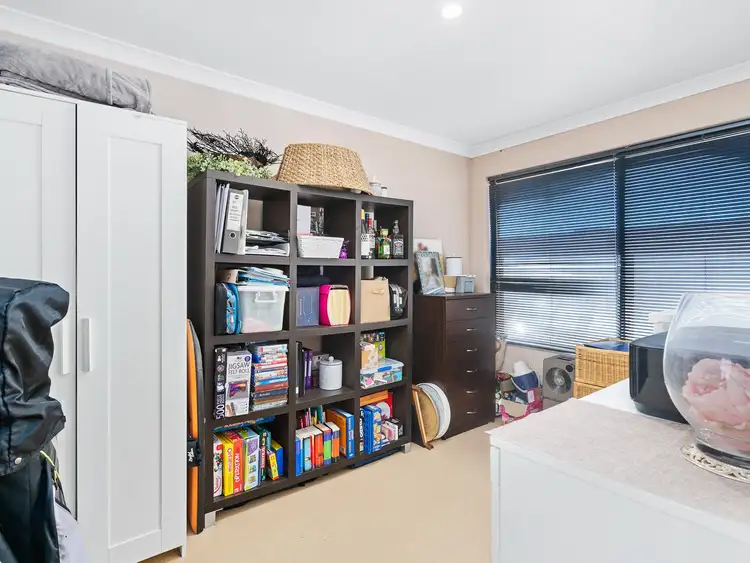 Sixth view of Homely house listing, 8 Morella Cross, Ellenbrook WA 6069