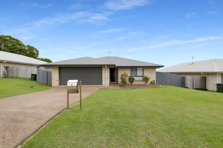 8 Hintz Street, Branyan QLD 4670