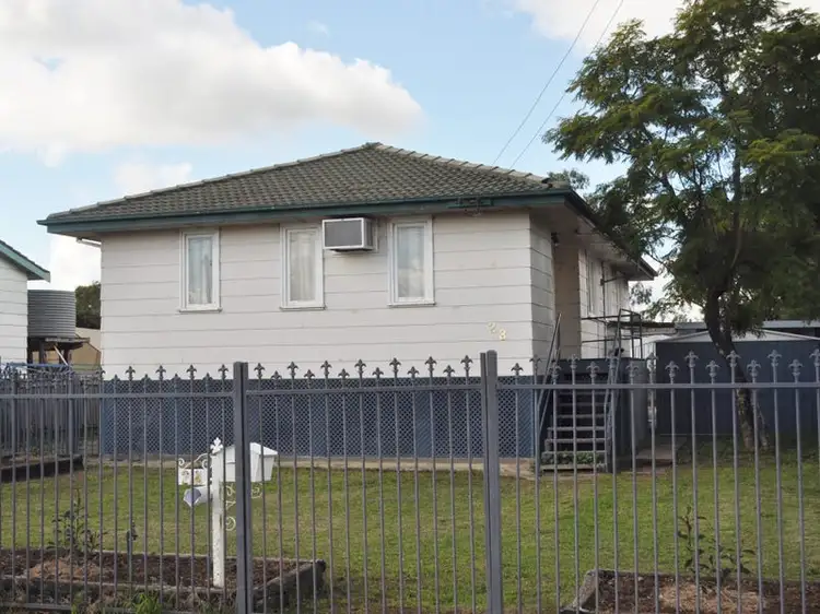 28 Hinds Street, Narrabri NSW 2390