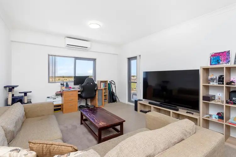 71/1 Kentucky Court, Cockburn Central WA 6164