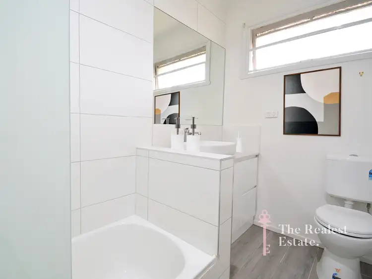 Sixth view of Homely house listing, 1 Totara Court, Templestowe Lower VIC 3107