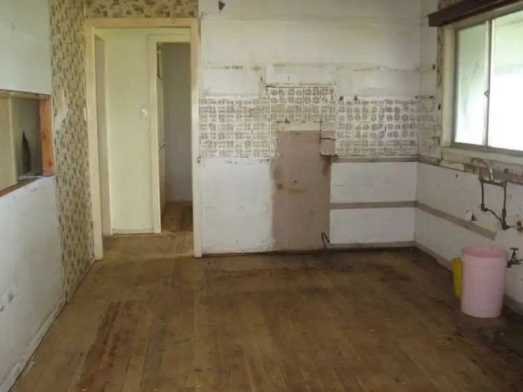 Fifth view of Homely house listing, 6 Campbell, Brigalow QLD 4412