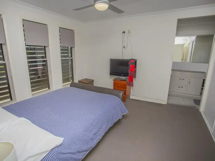 Fourth view of Homely unit listing, Unit 2/1 Tara Road, Chinchilla QLD 4413