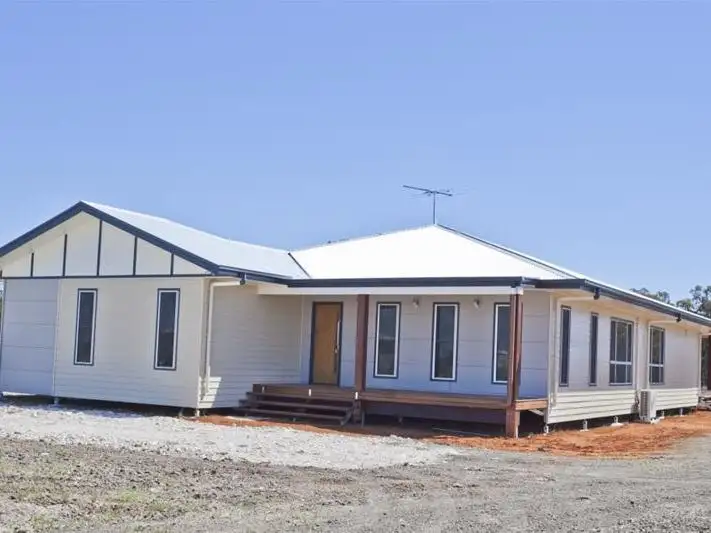 15 Ainsworth Street, Chinchilla QLD 4413