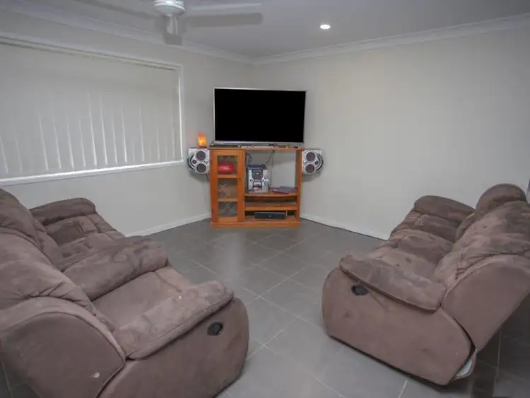 Fifth view of Homely house listing, 1 Hayes Close, Chinchilla QLD 4413
