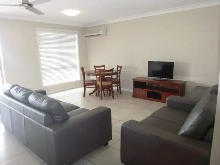 Fourth view of Homely semi-detached listing, 105 Zeller Street, Chinchilla QLD 4413