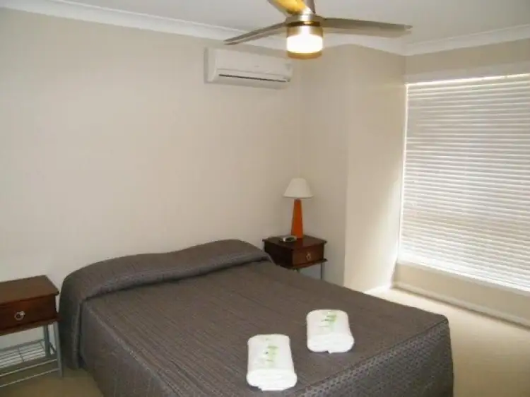 Sixth view of Homely semi-detached listing, 105 Zeller Street, Chinchilla QLD 4413