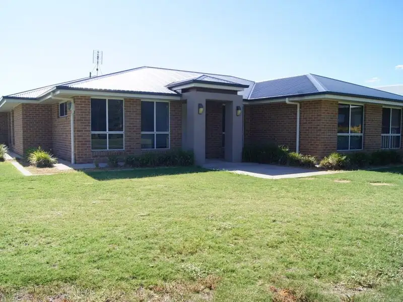 Main view of Homely house listing, 2 Sommerfeld Crescent, Chinchilla QLD 4413