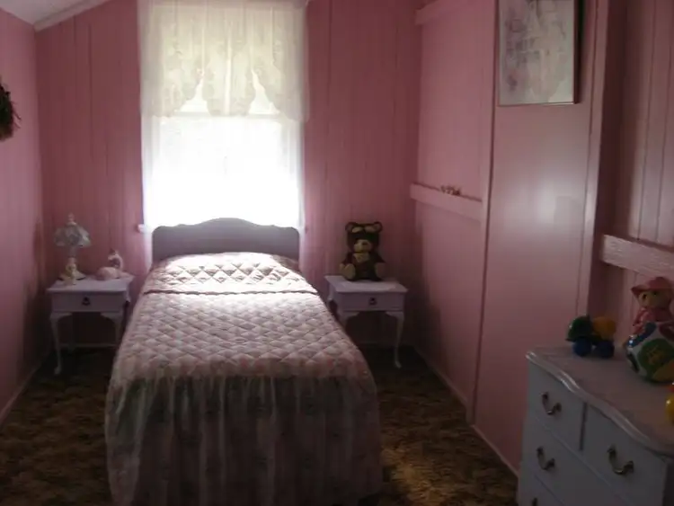 Seventh view of Homely house listing, 33 Hawkins Street, Miles QLD 4415