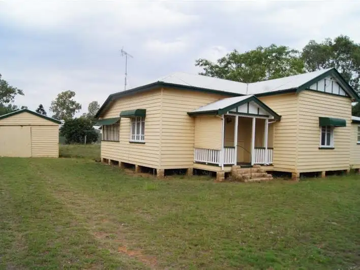 89 Middle Street, Chinchilla QLD 4413