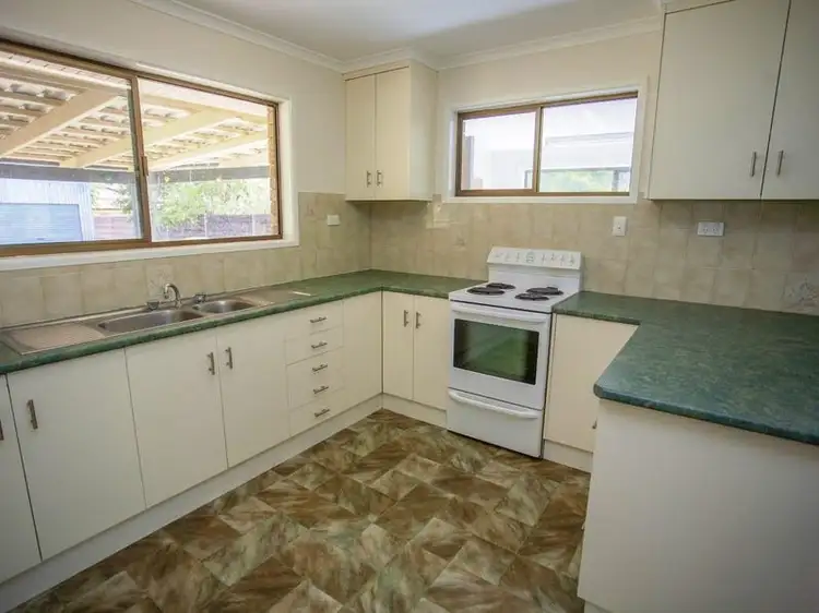 Fifth view of Homely house listing, 10 Stevenson Street, Chinchilla QLD 4413