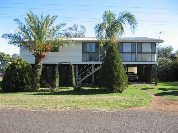 35 Queen Street, Jandowae QLD 4410
