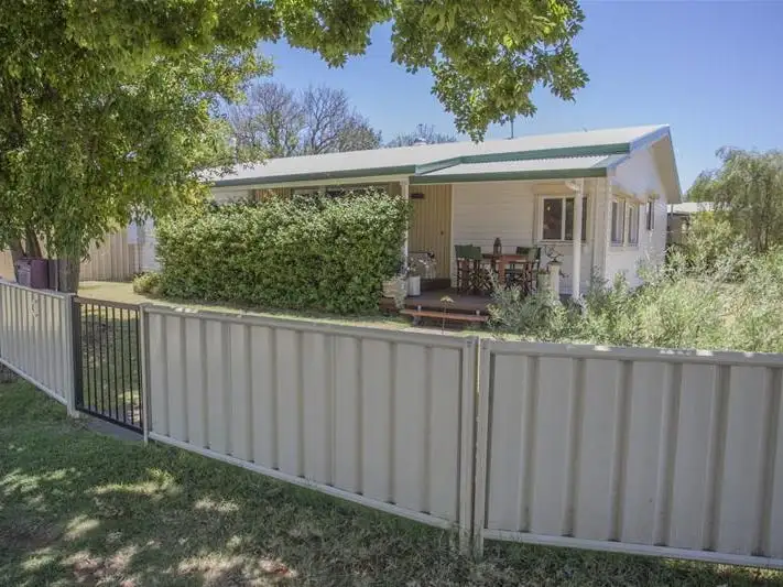 3 Sheriff Street, Chinchilla QLD 4413