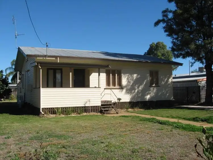 22 Barber Street, Chinchilla QLD 4413