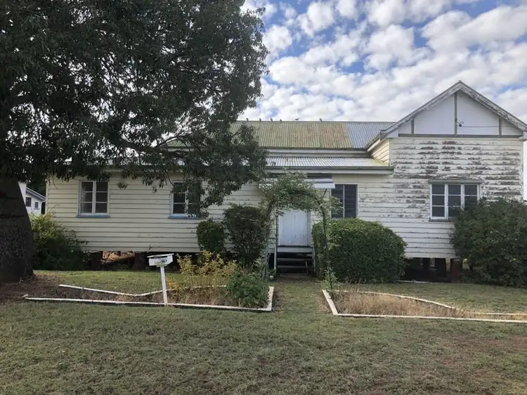 25 Wood Street, Chinchilla QLD 4413