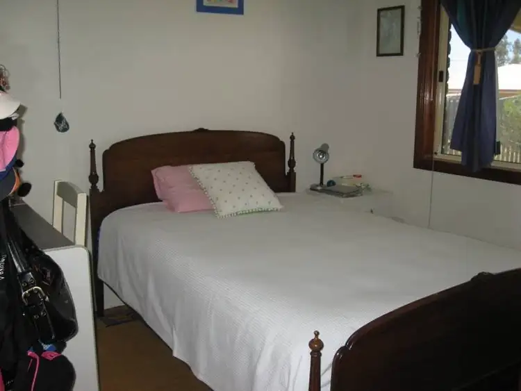 Seventh view of Homely house listing, 4 McIntyre, Chinchilla QLD 4413