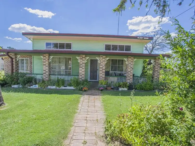 34 Windmill Road, Chinchilla QLD 4413