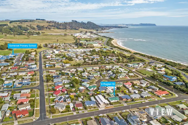 9 Raglan Street, Somerset TAS 7322