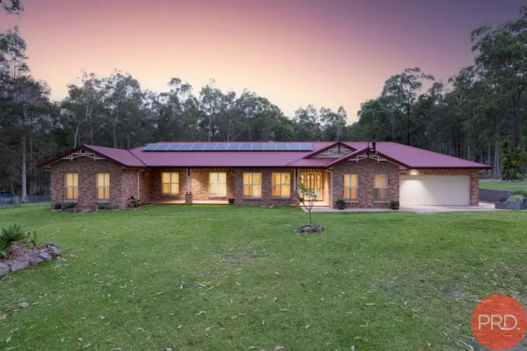 52 Barrington Grove, Thornton NSW 2322