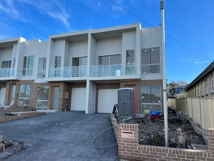 Fourth view of Homely house listing, 2/14-16 Bristol Street, Berkeley NSW 2506