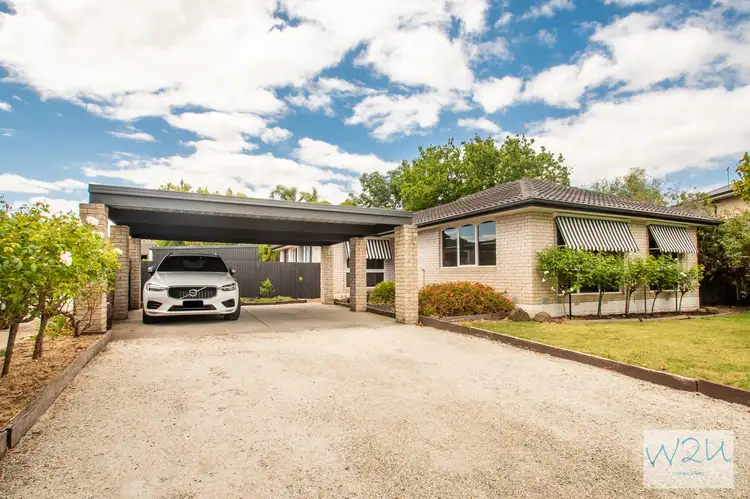 Third view of Homely house listing, 6 Thirlmere Court, Berwick VIC 3806
