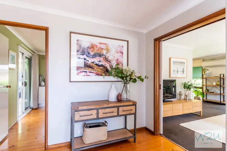 Fourth view of Homely house listing, 6 Thirlmere Court, Berwick VIC 3806