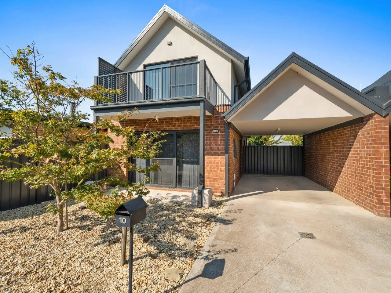 Main view of Homely townhouse listing, 10 Clarke Street, Mansfield VIC 3722
