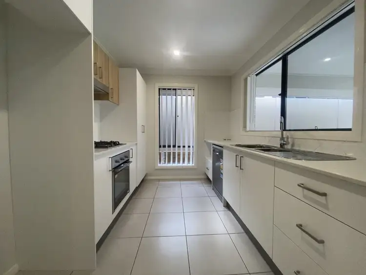 Third view of Homely semi-detached listing, 1/25 Wethered Crescent, North Rothbury NSW 2335