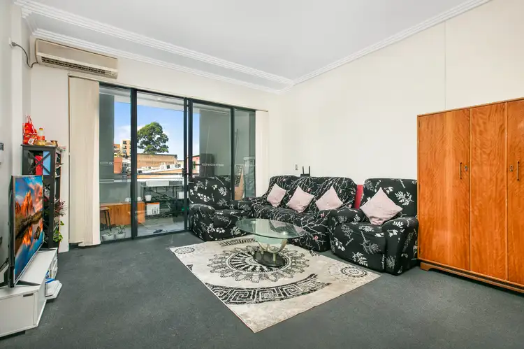 Main view of Homely apartment listing, 3/8-10 Northumberland Road, Auburn NSW 2144