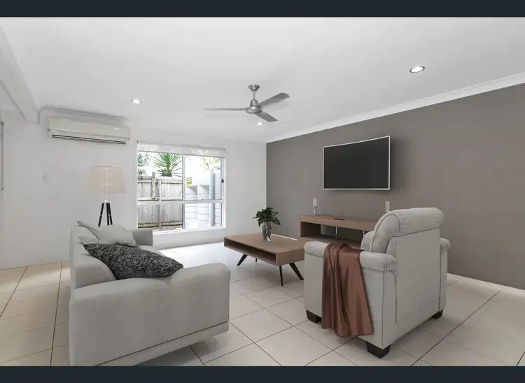 Main view of Homely townhouse listing, 3/33 Makybe Diva Drive, Ooralea QLD 4740