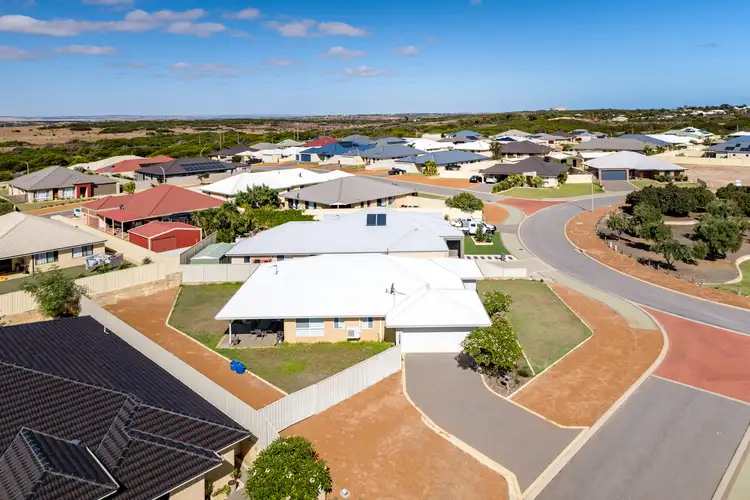 Second view of Homely house listing, 11 Wanda Circle, Wandina WA 6530