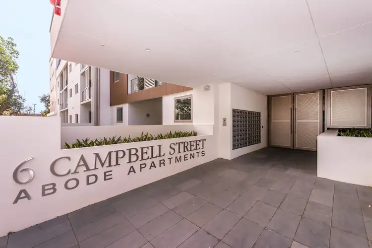 6 Campbell Street