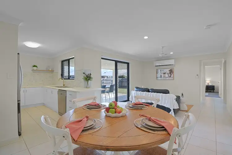 29 Epping Way, Mount Low QLD 4818