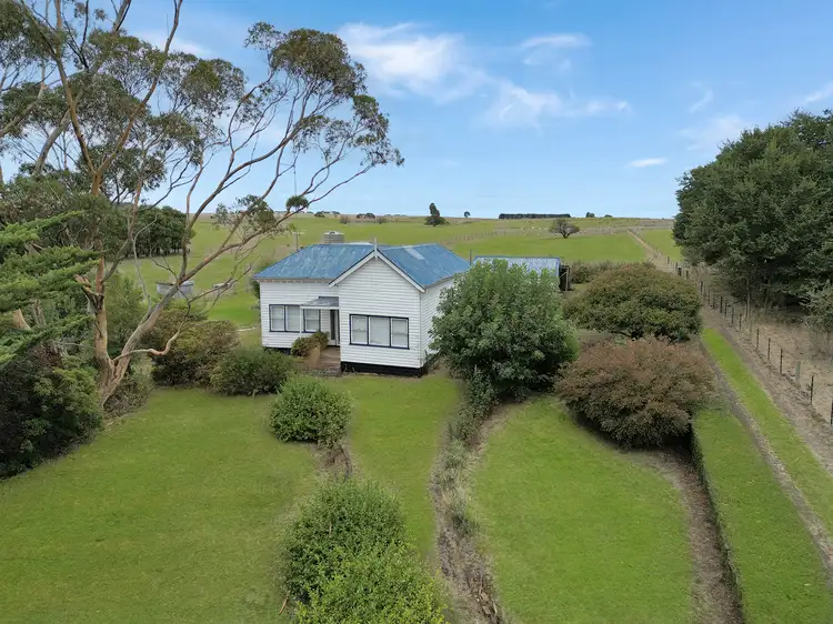 21 Louth Swamp Road, Byaduk VIC 3301