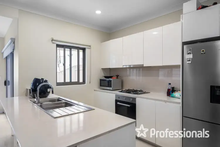Sixth view of Homely house listing, 33 Bowaga Circuit, Villawood NSW 2163