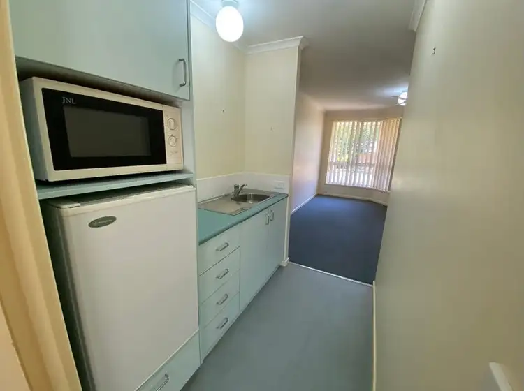 Fourth view of Homely unit listing, 22/2 Hanlon Court, West Wodonga VIC 3690
