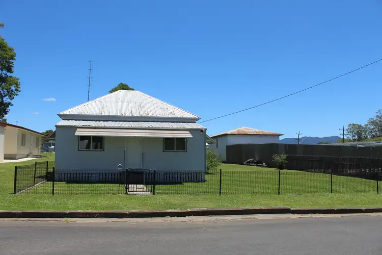 52 Macpherson St, Woodenbong NSW 2476