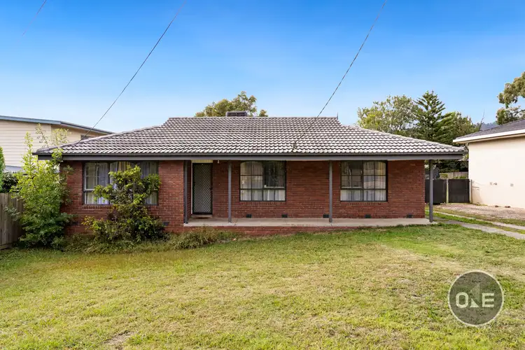 24 Pembroke Road, Mooroolbark VIC 3138