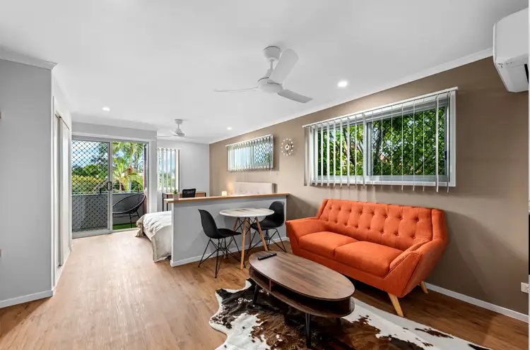 4/10 Bovey Street, Coopers Plains QLD 4108