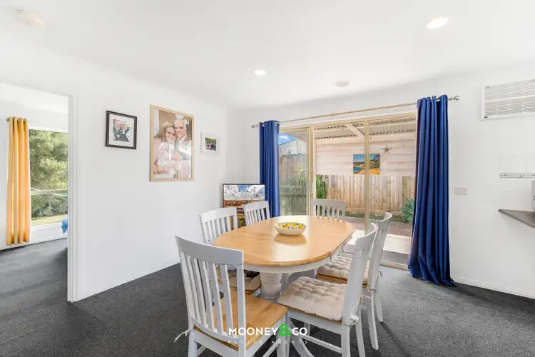 Fourth view of Homely house listing, 3 Calais Circuit, Cranbourne West VIC 3977