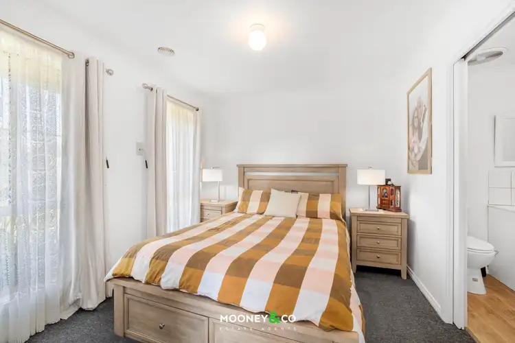 Fifth view of Homely house listing, 3 Calais Circuit, Cranbourne West VIC 3977