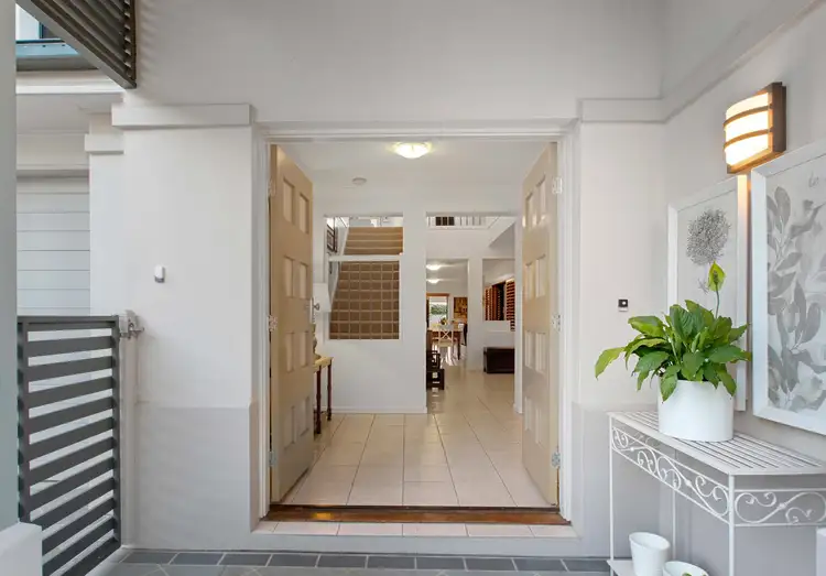 Fourth view of Homely house listing, 6 Central Avenue, Mount Ommaney QLD 4074