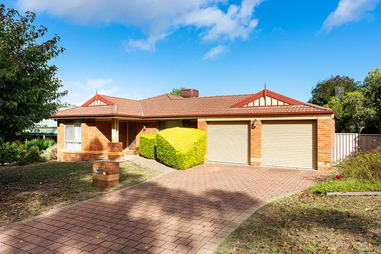 27 Martin Street, Mckenzie Hill VIC 3451