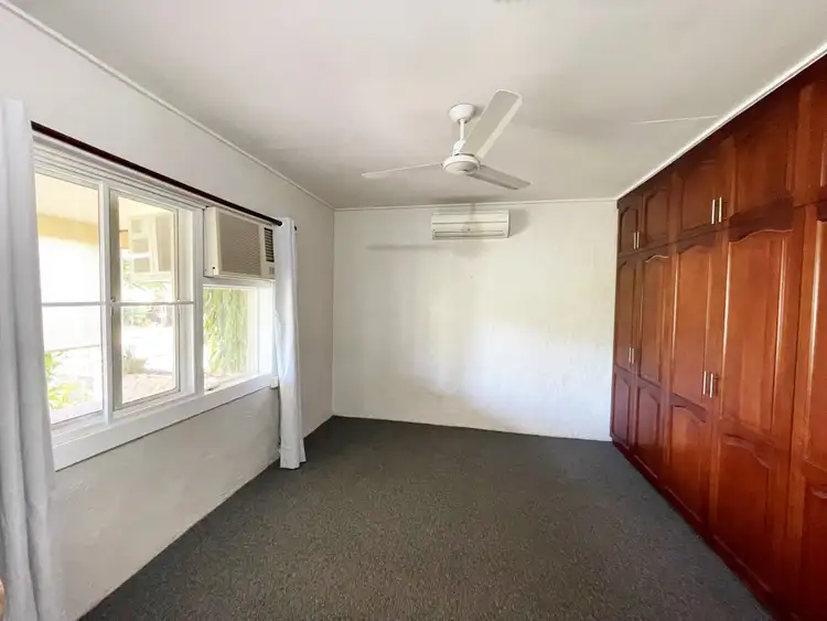 Seventh view of Homely house listing, 1 Bennelong Close, Richmond Hill QLD 4820