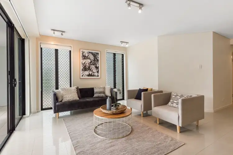11/327 Verney Road East, Graceville QLD 4075